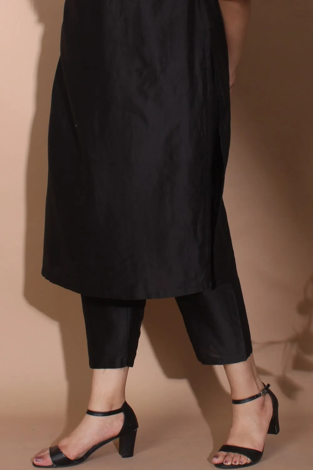 Black Chanderi Trousers With Pockets