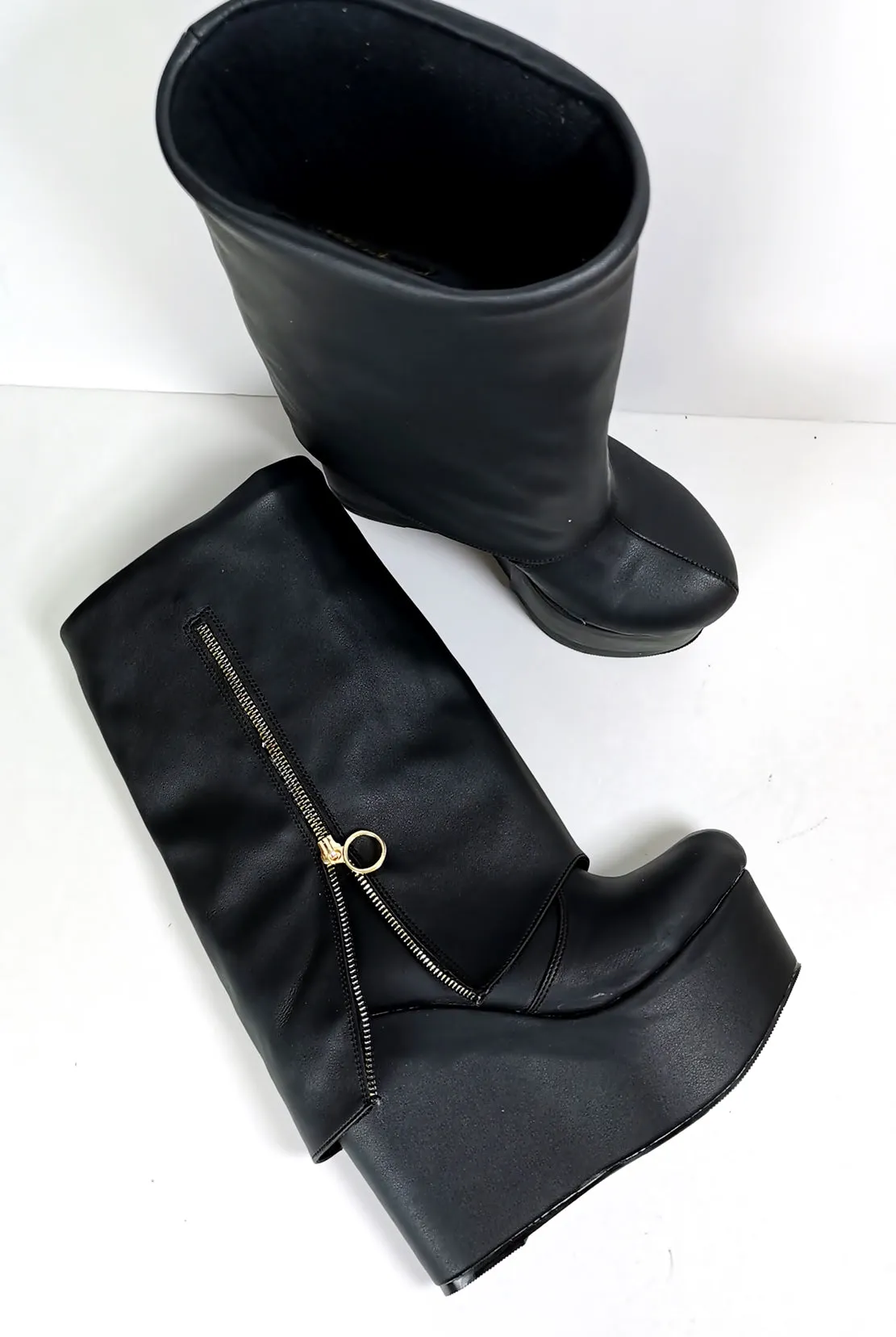 Black Wrap Zipper Wedge Boots