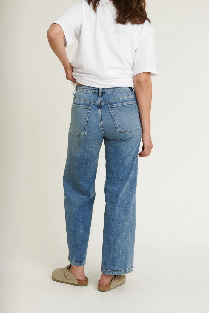 Enya Jeans - Stone washed denim