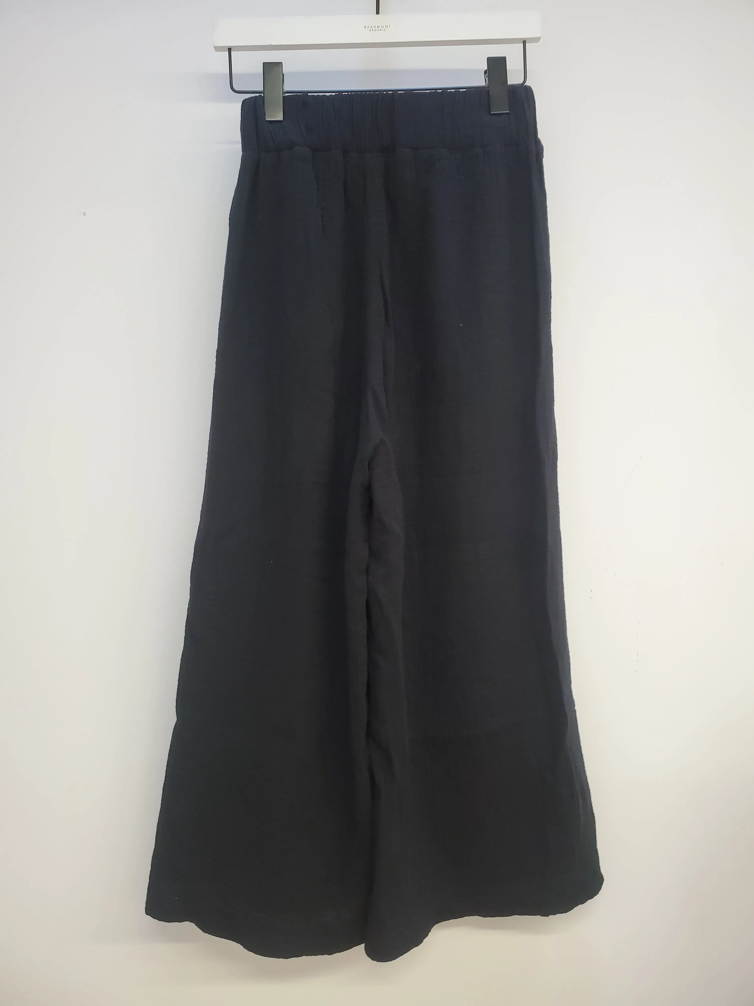 Evora Trousers In Black Size XS