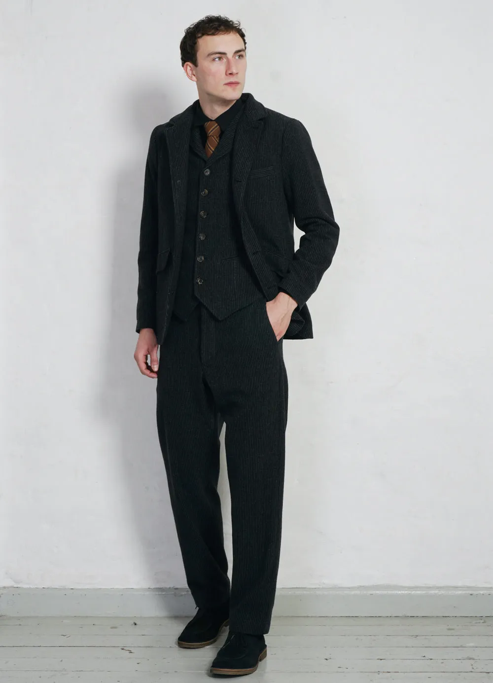 KEN | Wide Cut Trousers | Black Wool Pin