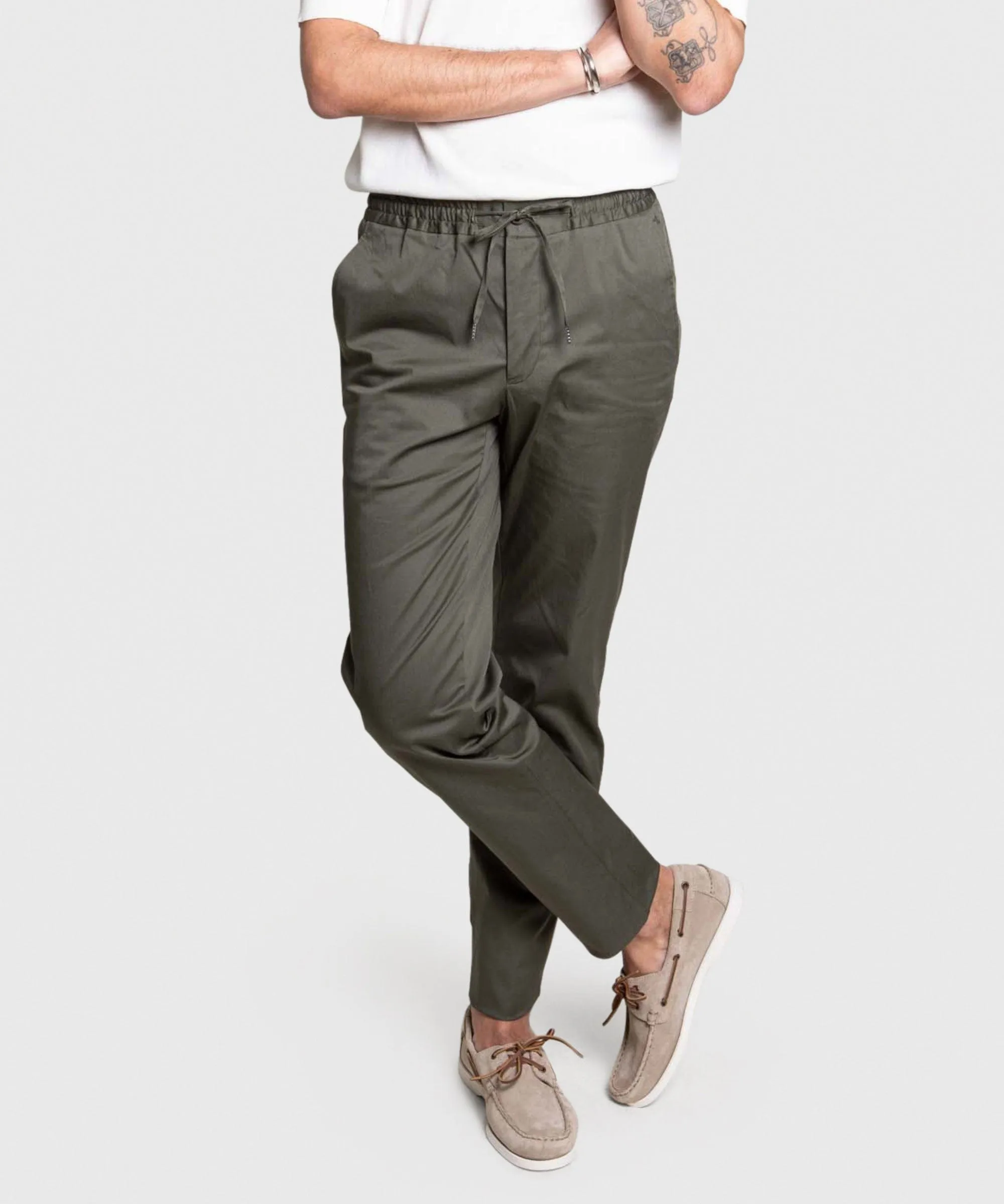 Light Cotton Weekend Trousers